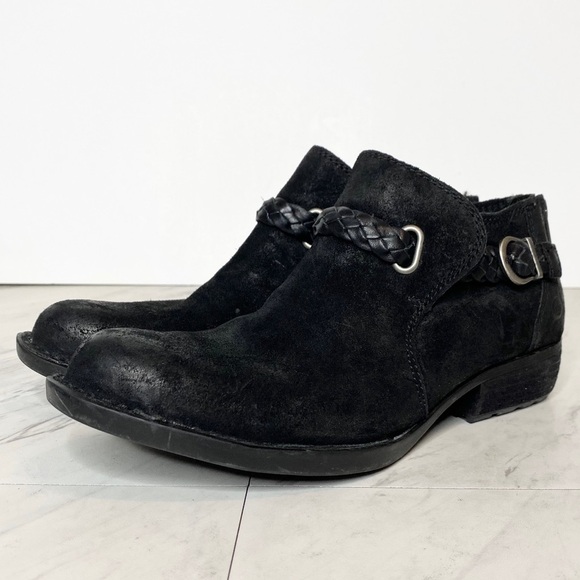 Born Sylvia Distressed Leather Black Bootie 7M - Picture 1 of 14